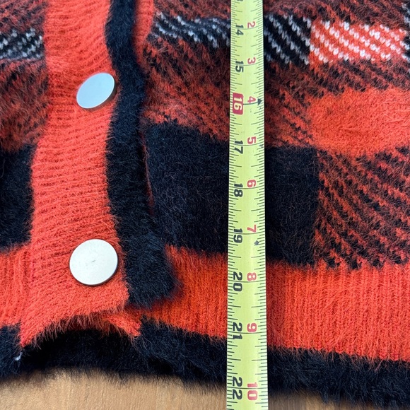 NWT! Umgee Stylish Fuzzy Redish-Orange and Black Plaid Cardigan Size L - Picture 6 of 11